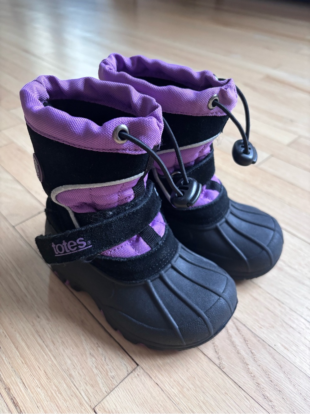 totes Kids Black and Purple Waterproof Snow Boots